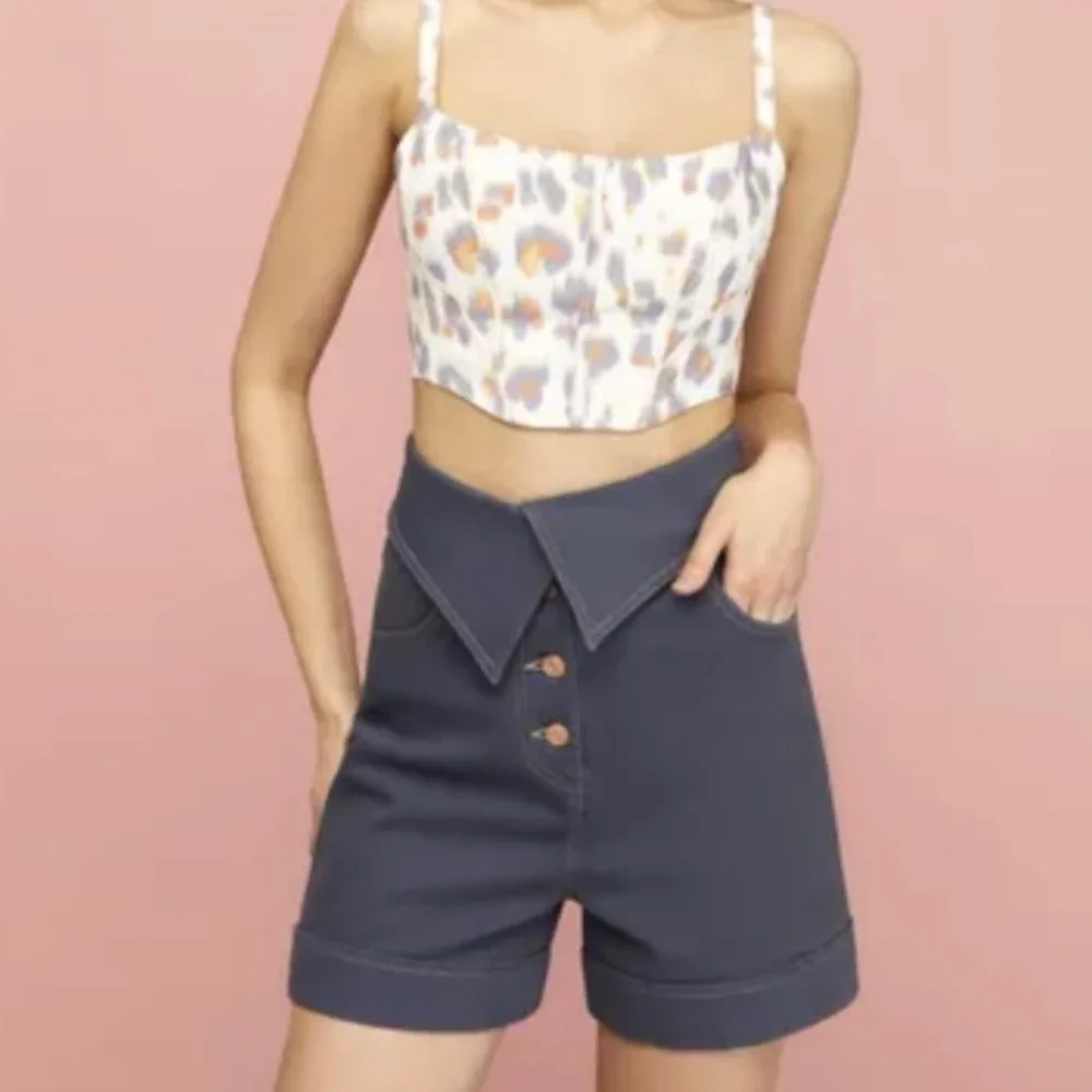 NEW NOCTURNE High Waisted Denim Shorts Indigo Size 38 US Size Medium